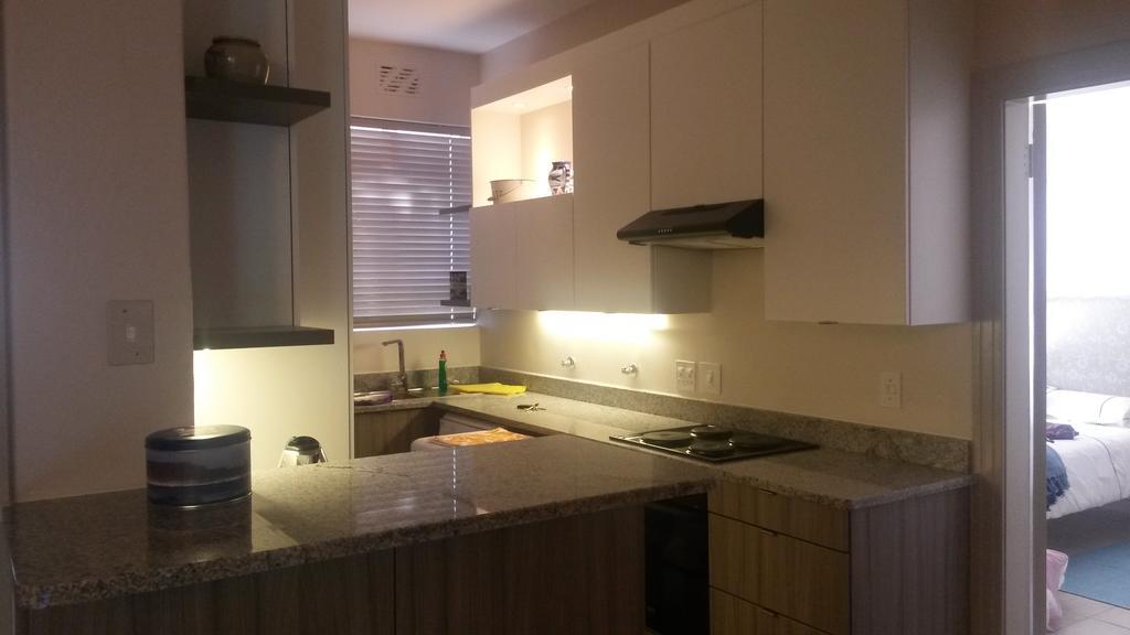 Albany Twelve Apartment Cape Town Room photo